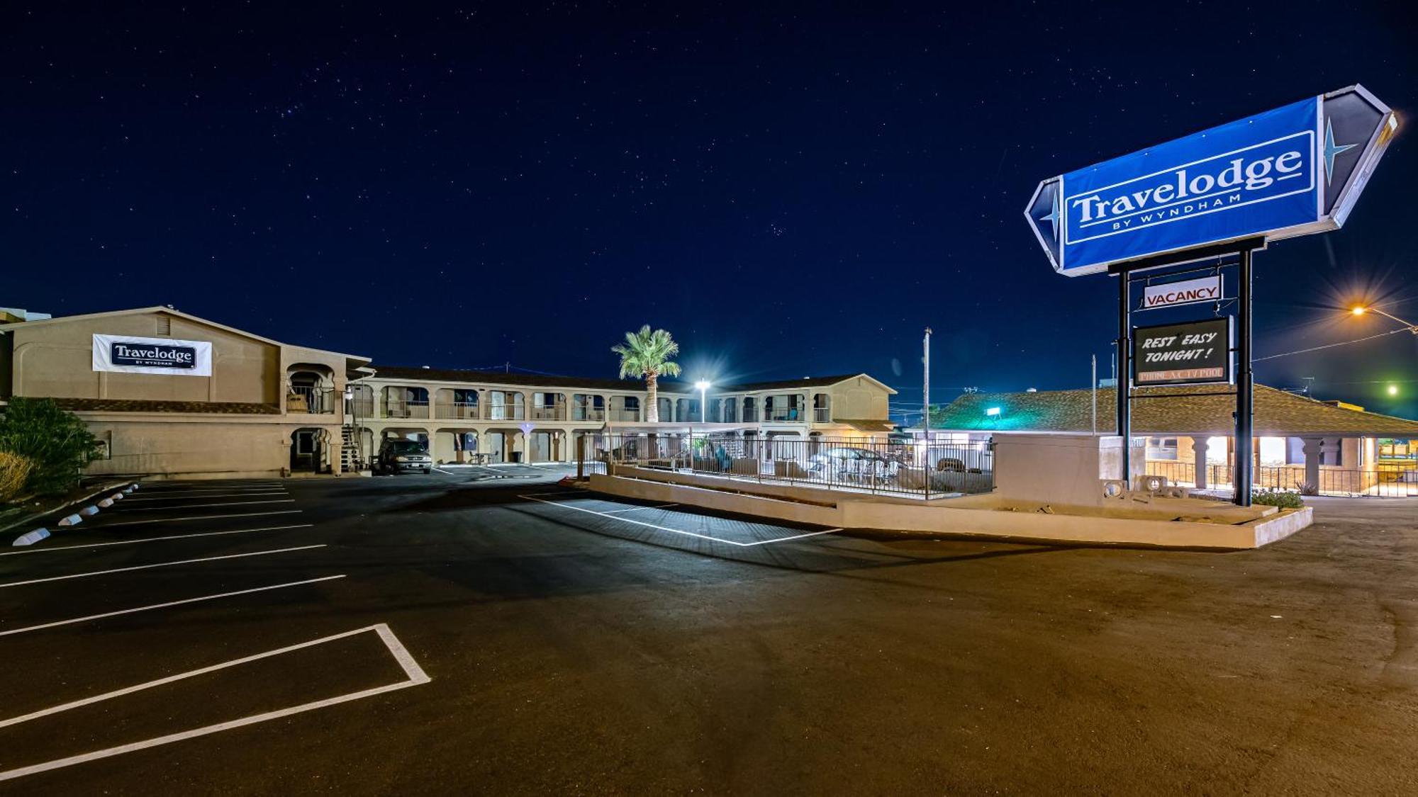 Travelodge By Wyndham Parker Exterior foto